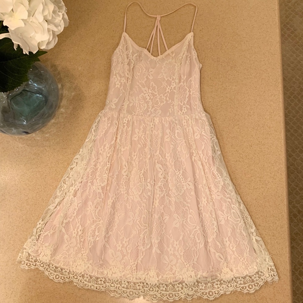 Abercrombie & Fitch Lace Dress. Size XS.